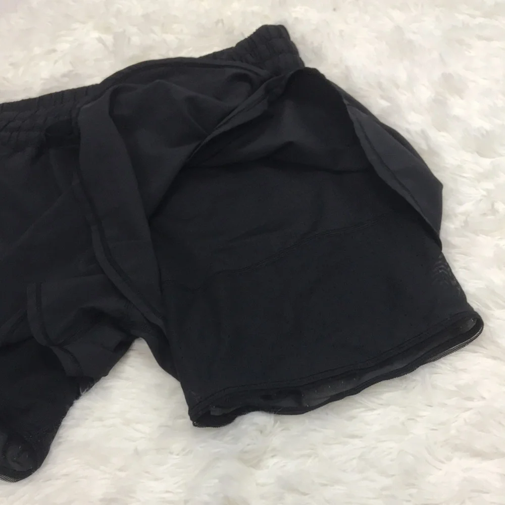 Lululemon Hot To Street Short Black - Picture 5 of 11